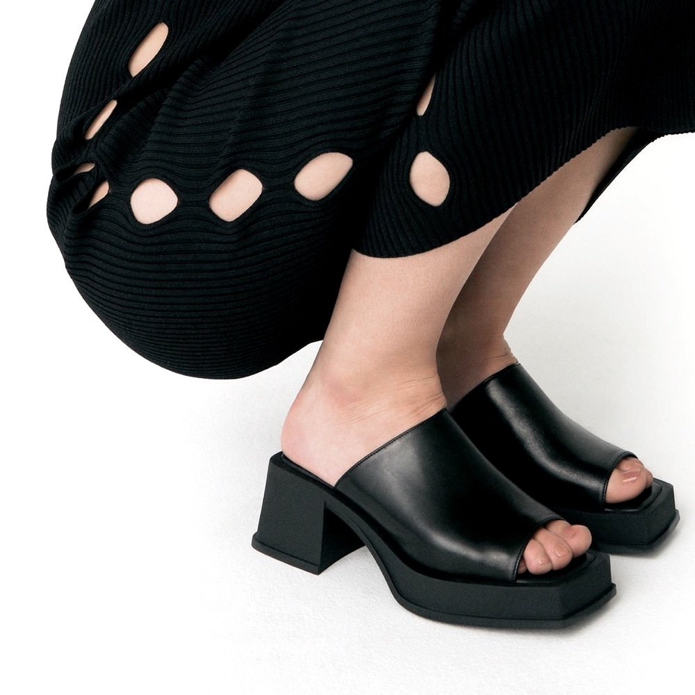 Vagabond hennie platform sandals (NWOT)